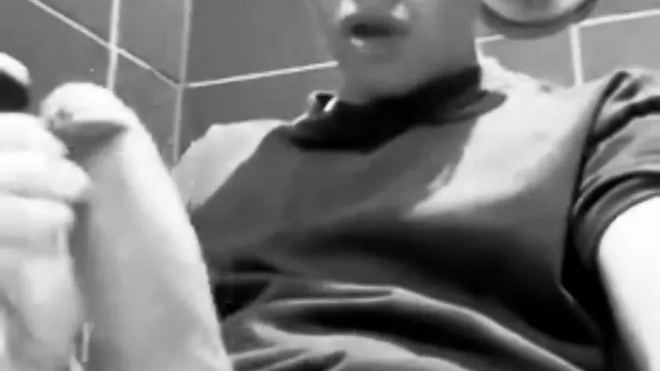 Gay Solo Masturbation