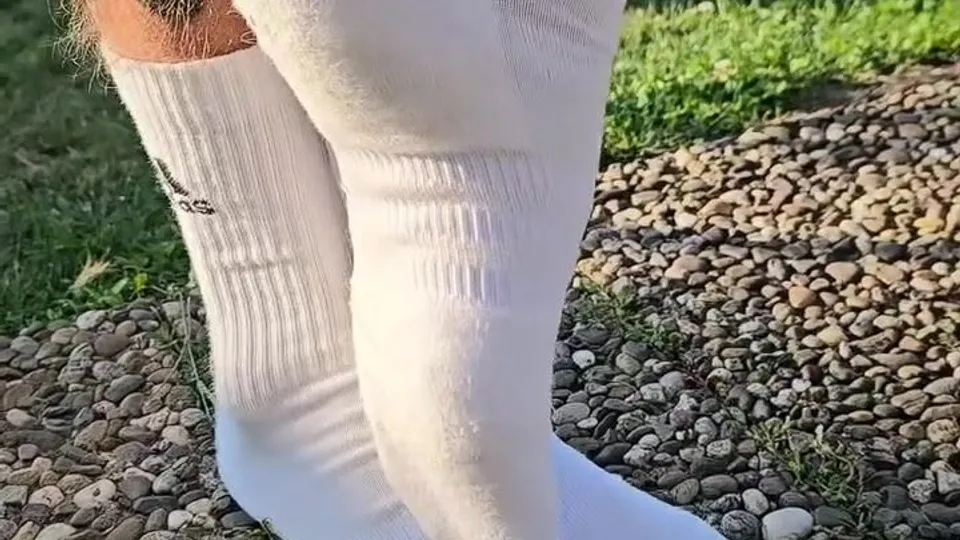 Fétichisme des chaussures et chaussettes Adidas