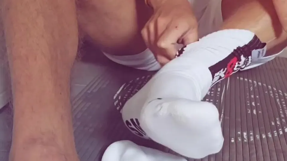 Foot Fetish: Smelly Socks