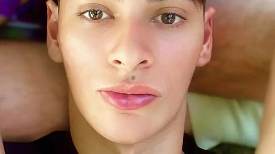 Kenny's Intimate Cam Show