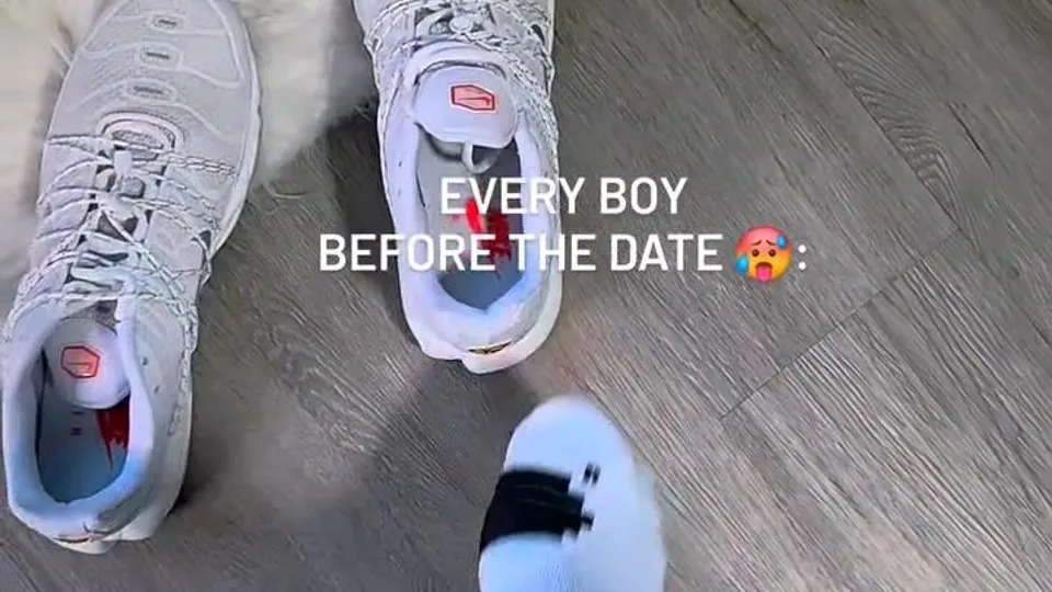 000 Sneaks and sox love 9980