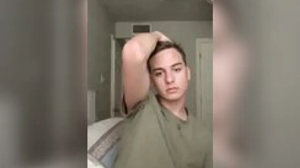 [122] Small clips from NT & hot cumshots