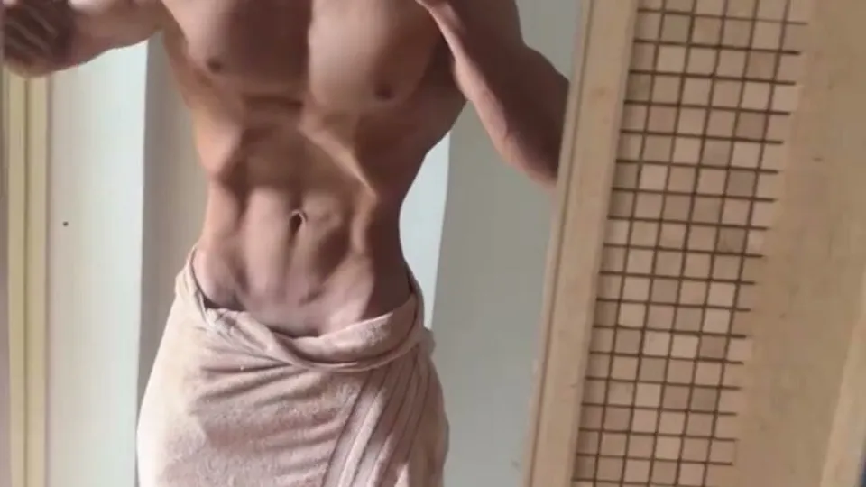 18 year old arab muslim bodybuilder - ThisVid.com