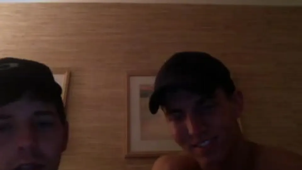 2 Gay 1 Bicurious Dude Fuck around on Cam - ThisVid.com