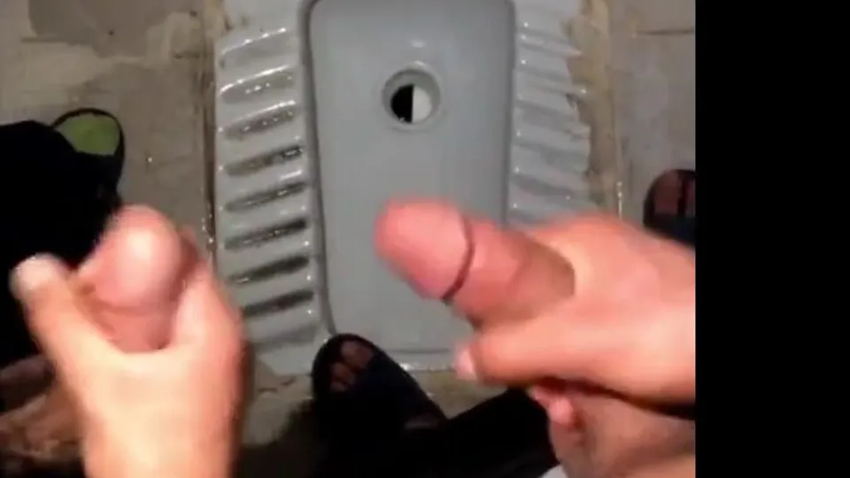 2 turk soldier jerking at bath boys porn