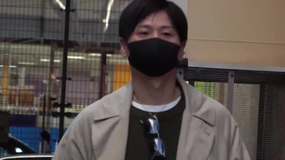 Office Lady Picked Up for Breast Size