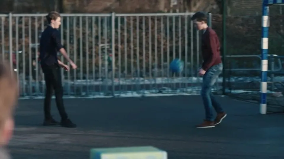 Mia Malkova and Gina Valentina in Lesbian Threesome