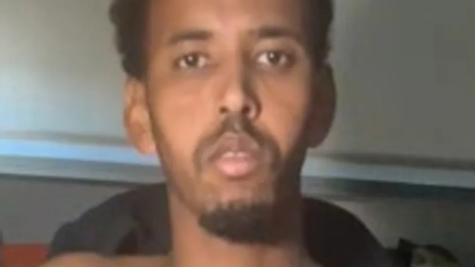 28yo from Kenya - ThisVid.com