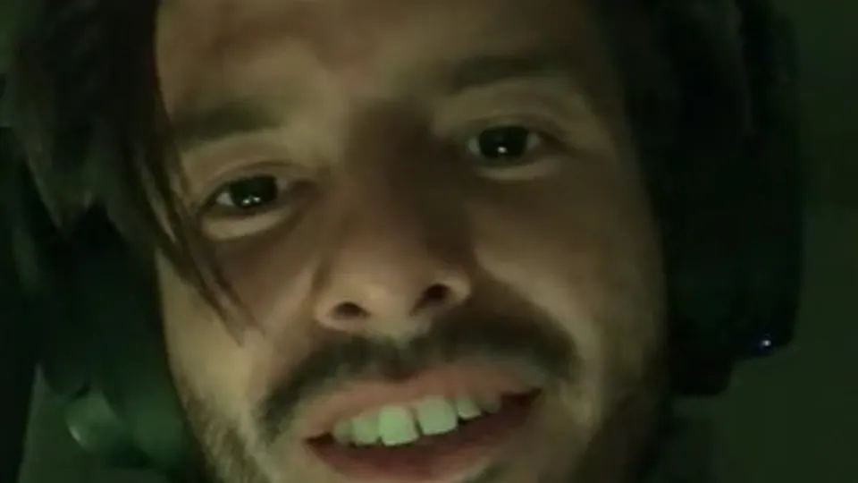 30yo from Switzerland - ThisVid.com