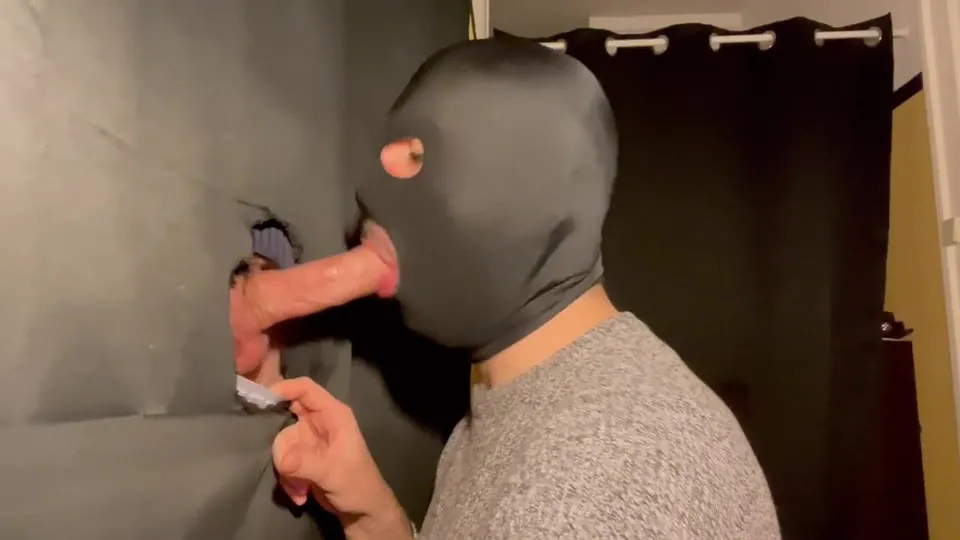 31 yr older man inhaled off after his job at the office. He tosses a large dosage of splooge