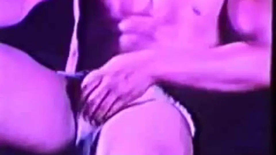 35 Years Later: Remembering That Dirty Gloryhole Booth and the `Impossible` Men`s Cocks