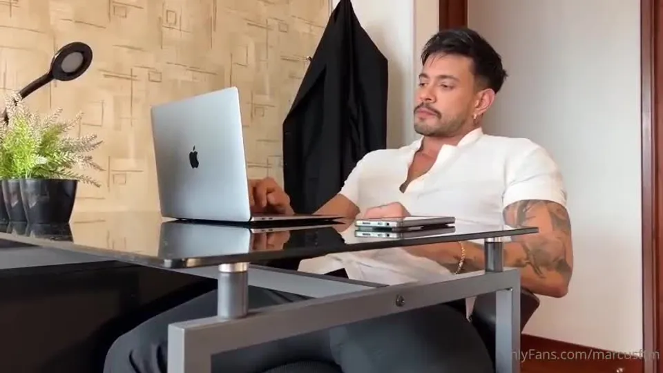 Alejo Ospina & Marcus FTM Bareback Creampie