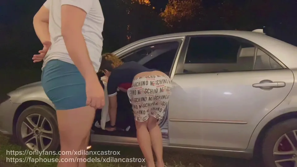 Roadside Bareback Creampie