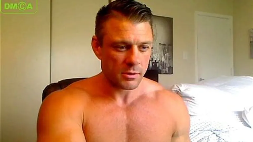 Muscular Man Jerks Off