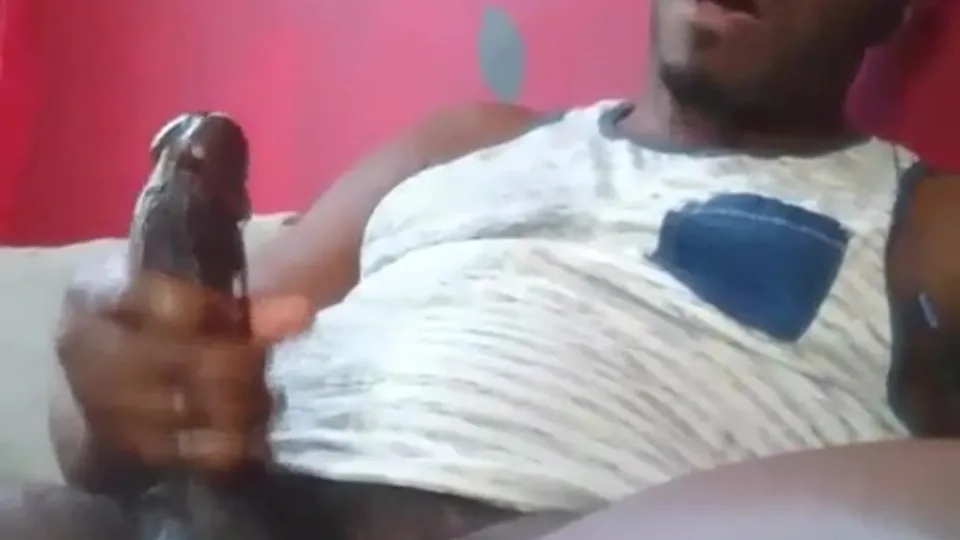 A black gay masturbing on webcam - gay black men porn at ThisVid tube