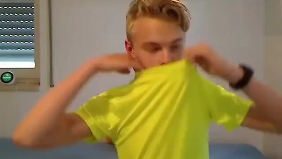 Blond Teen Solo Cum Show