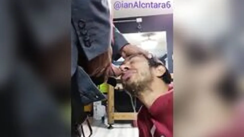 a businessman meets a thirsty boy