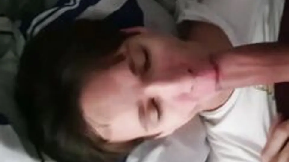 Twink Boys Masturbate Together on Webcam