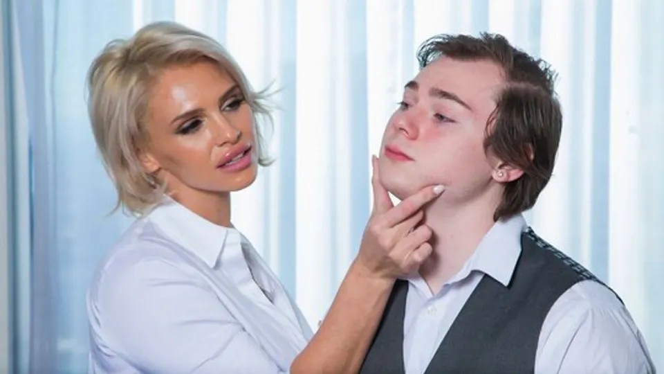 Mature Woman Tests New Employee