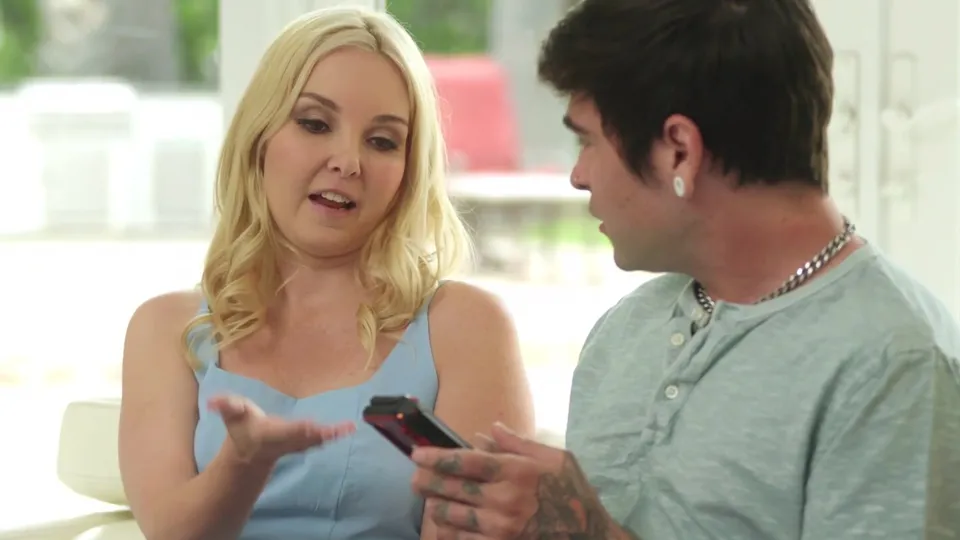 A stepmom's fuckbox is more advanced than AI-it's hardcore porn!