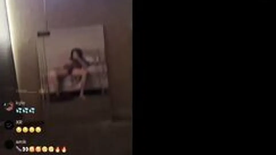 Twink Webcam: Big Dick Boy Cums