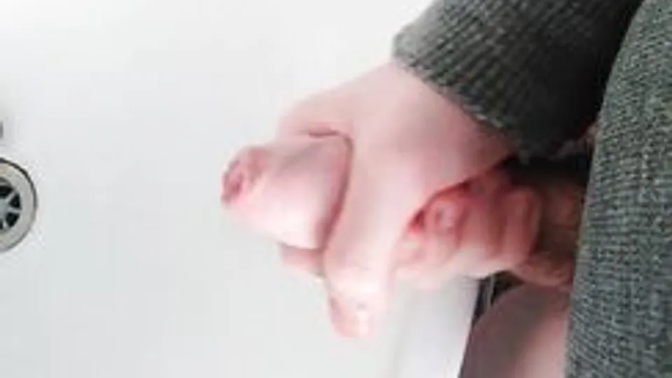 [ABX][3][543] - Uncut sink cumshot