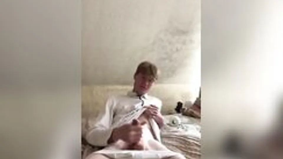 [ABX][4][184] - Cheeky twink daytime blow