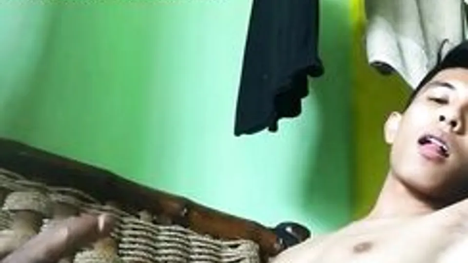 [ABX][4][803] - Asian Filipinp young boy masturbating for a friend on webcam