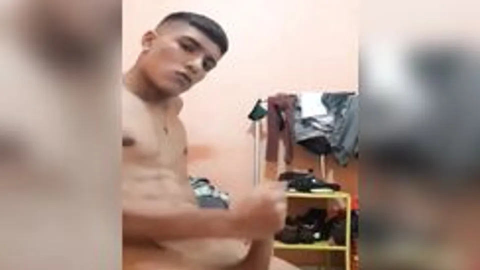 [ABX][A][045] Amateur wanking and hot cumshot
