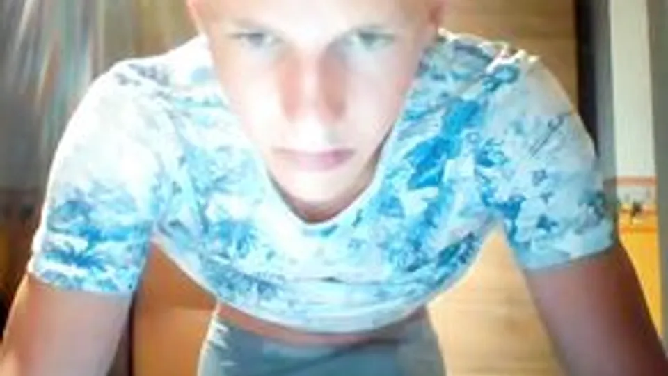 Belgian Twink Jibbe Jerks Off at Home