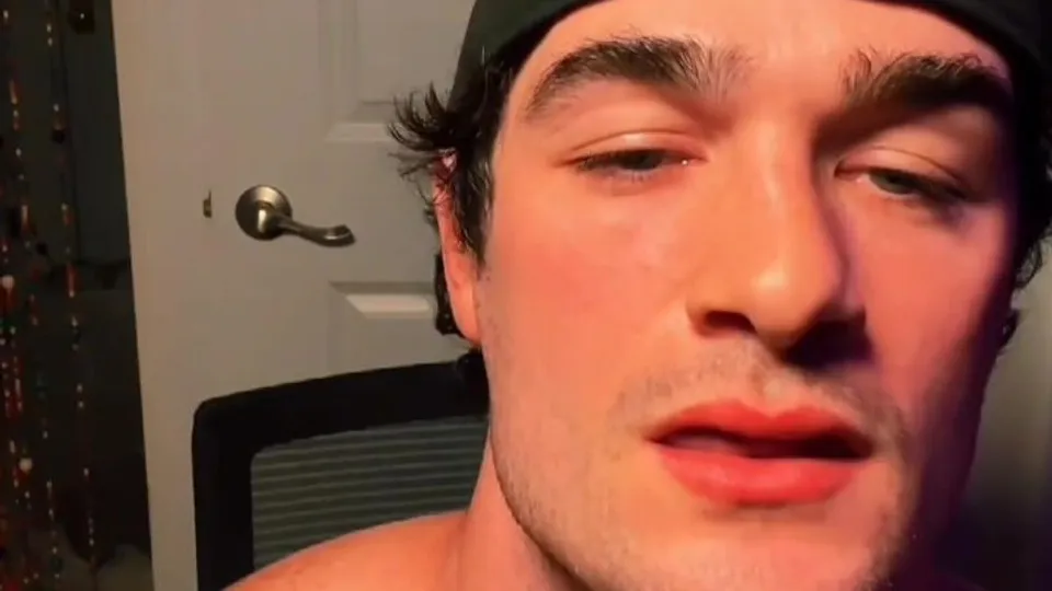 Ace cumming on tiktok live - ThisVid.com