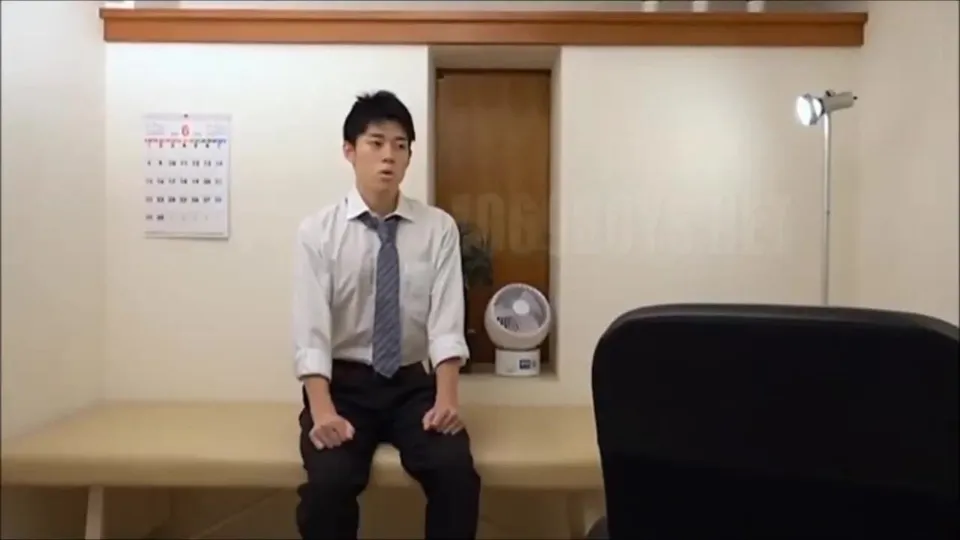 Teen Boy's Solo Play