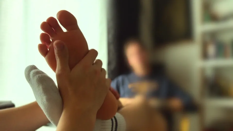 After School Feet - ThisVid.com
