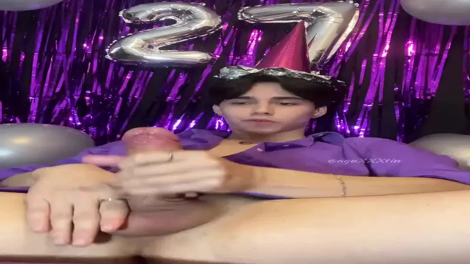 Aguxxxtin Nude Leaks Gay Porn, Slutty Twink Spreading Legs And Getting Fucked By Hot Macho Tops (1).mp4
