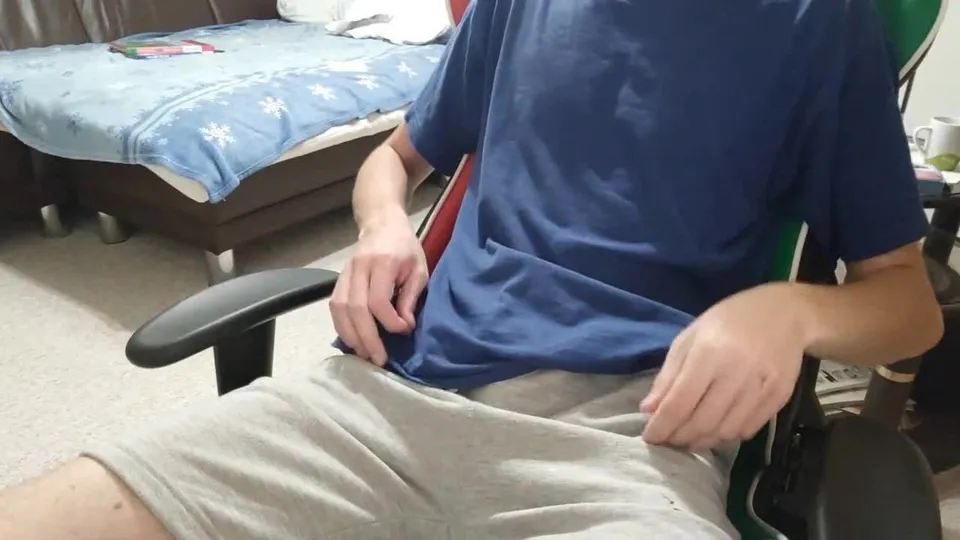 AHV-HD - Teen boy masturbation.
