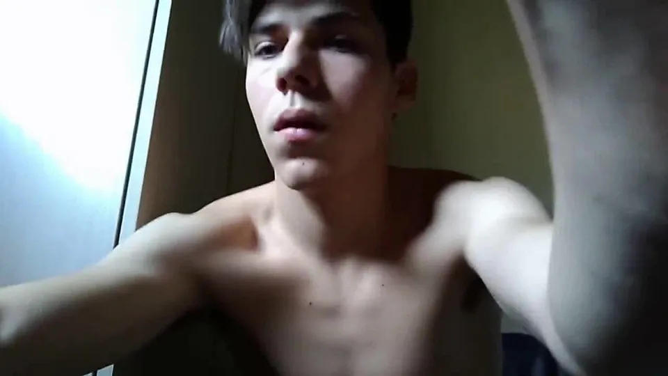AHV-HD - Wank and eat