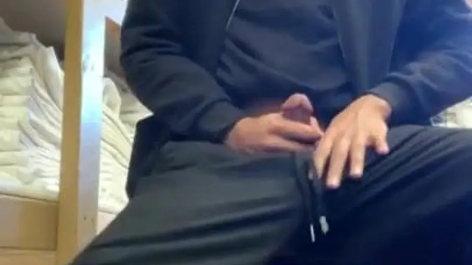 AHV - Risky cumshot while moaning at work