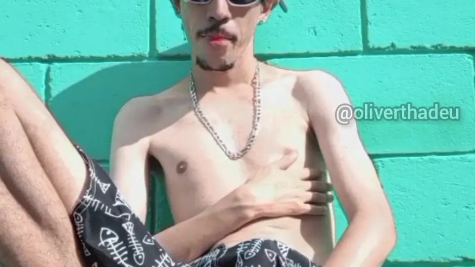 AHV - Skinny, white Brazilian Maloka guy masturbating on the sidewalk outside
