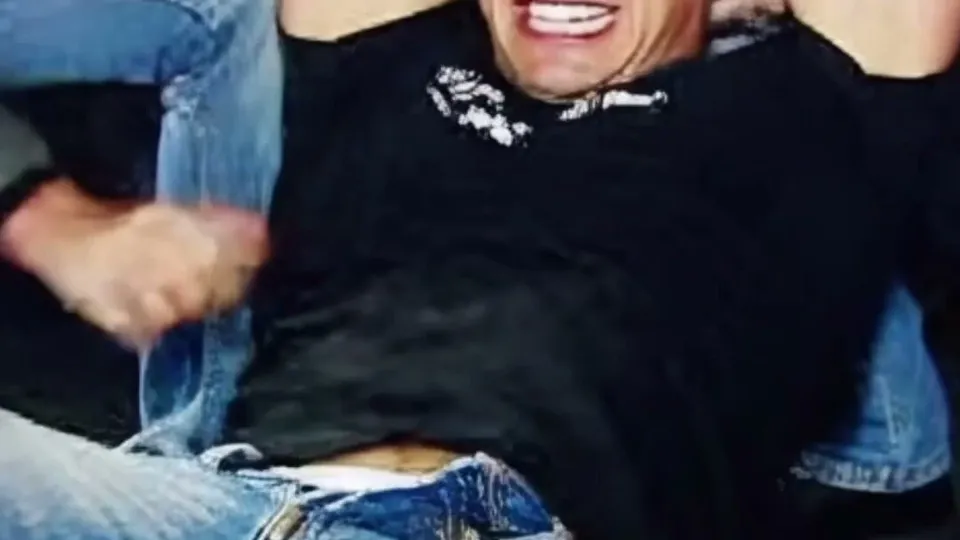 Ai captured guys 1 - ThisVid.com
