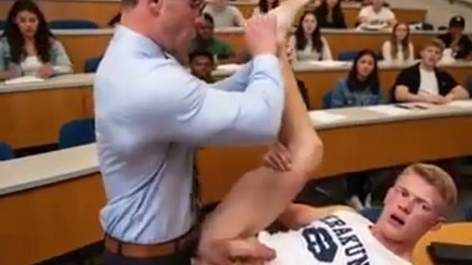 AI Teacher student fun - ThisVid.com 中文