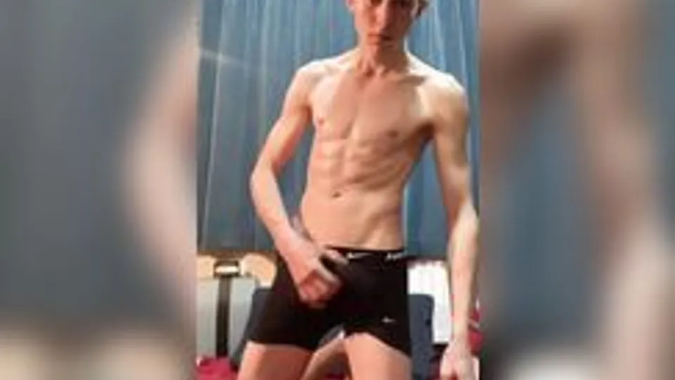 Aiden Twink Blond Muscle Boy wanks no cum