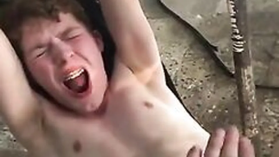 Alex Faux and his redhead friend love it rough