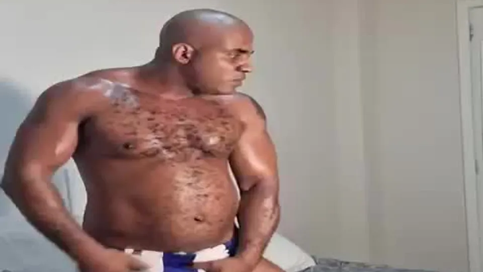 AlexOfficial Black Horny Beefy Dominant Brazilian Daddy Dicks Down Sub Bottom Sluts (6).mp4