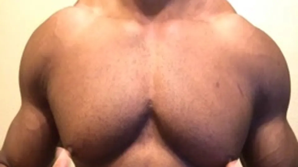 Alex's Hot Pecs and Nippleplay