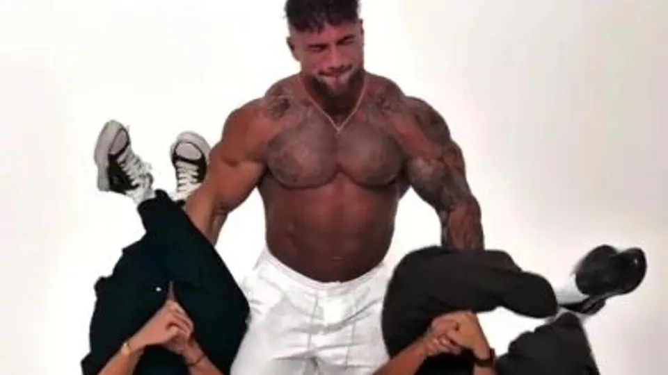 Alpha Male Strength - ThisVid.com