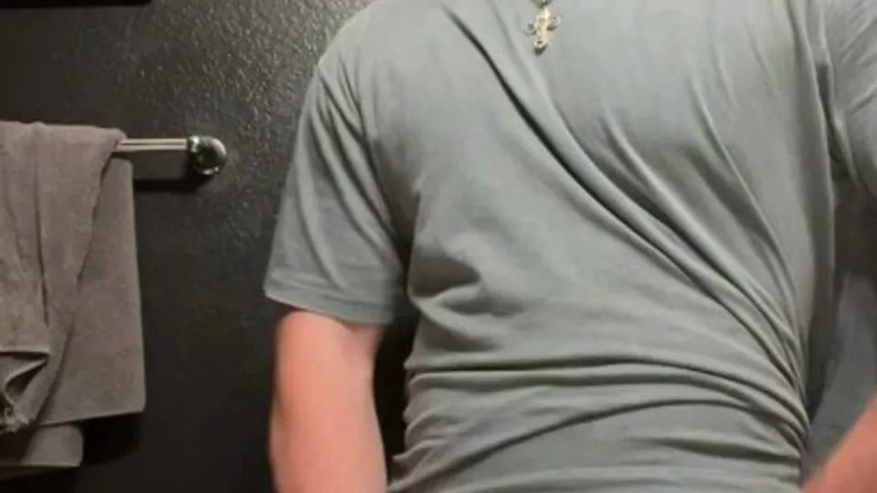 Alpha Master Degrades Popper-Intoxicated Sub