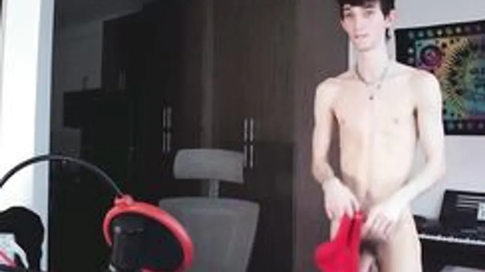 {ALV} Tall Thin Hot
