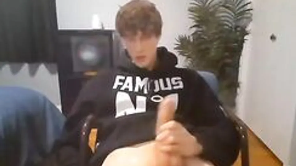 {ALV} Tall thin twink showing off