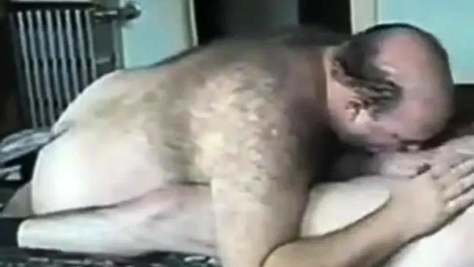 Amateur Daddies Group Sex at Nuvid