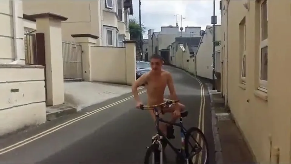 Irish & English Lads: Naked Holiday Fun